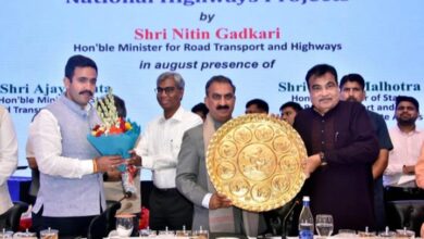 HP CM Urges Gadkari to Declare Roads National Highways